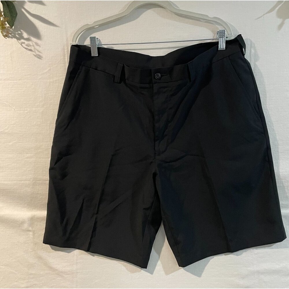 Pgatour Men's Black Golf Shorts 36
